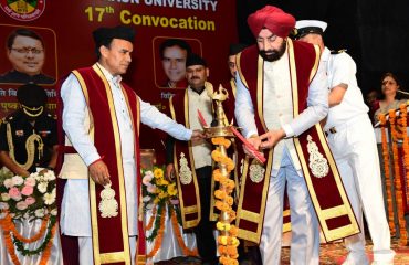 Governor along with Higher Education Minister Dr. Dhan Singh Rawat inaugurated the 17th convocation of Kumaun University organized in DBS campus by lighting the lamp.