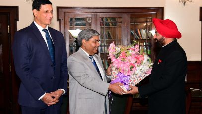 Judicial Member of Armed Forces Tribunal Justice Umesh Chandra Srivastava and Administrative Member Vice Admiral Abhay Raghunath Karve meeting with Governor