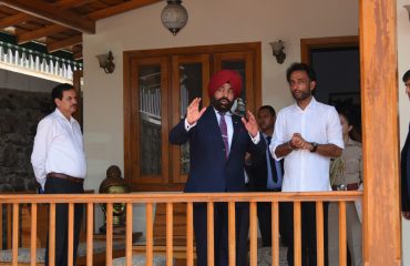 Governor Lt Gen Gurmit Singh (Retd) visiting Irenik Adobe Home Stay at Bohrakoon village in Bhimtal block.