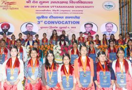 Governor with degree and gold medal holder students at the third convocation ceremony of Shri Dev Suman Uttarakhand University.