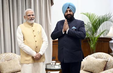 राज्यपाल ने रविवार को नई दिल्ली में प्रधानमंत्री श्री नरेंद्र मोदी से शिष्टाचार भेंट की।