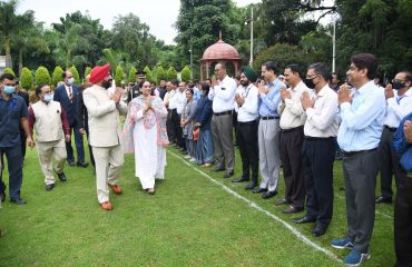 Governor on the occasion of Independence Day.