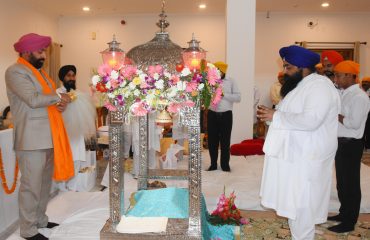 15-09-2022:राजभवन में श्रीगुरू ग्रंथ साहिब के अखण्ड पाठ के अवसर पर राज्यपाल लेफ्टिनेंट जनरल गुरमीत सिंह (से नि)।