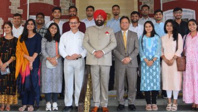 Students of GB Pant University of Agriculture and Technology, Pantnagar meeting with Governor, Lt Gen Gurmit Singh (Retd).