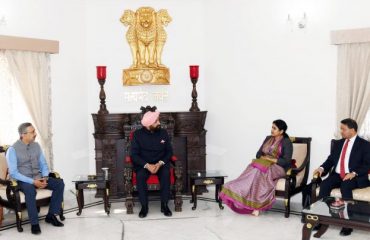 17-10-2022:07 Ambassadors of India working in different countries had a courtesy call on Governor at Raj Bhawan.