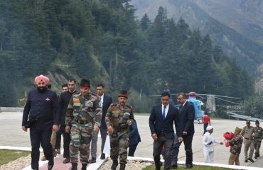 Governor meeting with Army and Indo-Tibetan Border Police Jawans in Harshil, Uttarkashi.