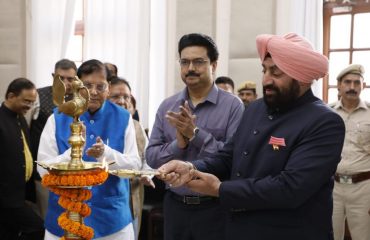 Governor Lt. Gen. Gurmit Singh (Retd) lighting the lamp of a program organized by Delhi University on the theme 