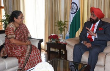 Assembly Speaker Ritu Khanduri Bhushan paid a courtesy call on the Governor.
