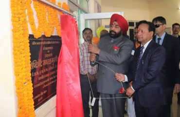 Governor Lt. Gen. Gurmit Singh (from R) lays the foundation stone of the Gymnasium built in the Physical Education Section, Pantnagar University with a message of - Health is the greatest wealth for all.