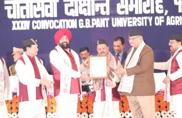 Governor honours National Security Advisor Ajit Doval with honorary title of Vigyan Varidi.