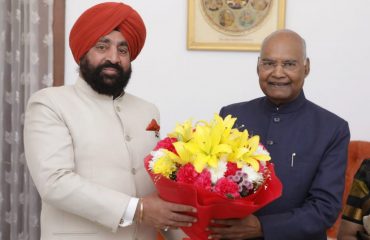 Governor pays a courtesy call on the former President Shri Ram Nath Kovind in New Delhi.