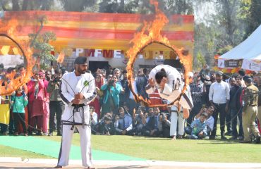 On the occasion of Vasantotsav-2023, programs were performed by Gorkha Rifles jawans, students of Dev Sanskriti Vishwavidyalaya, Haridwar and ITBP jawan.