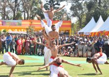 On the occasion of Vasantotsav-2023, programs were performed by Gorkha Rifles jawans, students of Dev Sanskriti Vishwavidyalaya, Haridwar and ITBP jawan.;?>