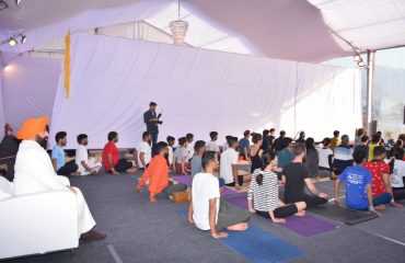 Governor enjoys a session at the seven-day 'International Yoga Festival' at Rishikesh.