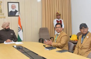 28-03-2023 : Mr. Devanand, Assistant Director of Narcotics Control Bureau (NCB), Sub-Regional Office, gives a presentation of the activities of the Institute, to Governor at the Raj Bhawan Secretariat.