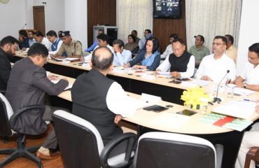 Governor Lt. Gen. Gurmit Singh (Retd) holding a meeting with senior officials of the government regarding the preparations for Uttarakhand Chardham Yatra
