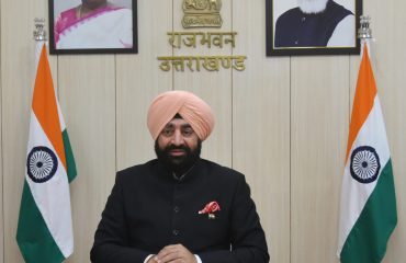 अटल उत्कृष्ट राजकीय इंटर कॉलेज, नैनीसैंण चमोली के ‘प्लेटिनम जुबली’ समारोह में बतौर मुख्य अतिथि वर्चुअली प्रतिभाग करते हुए राज्यपाल।
