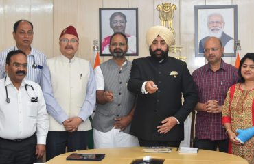 Governor launches the 'Chardham Sathi' mobile application of Swami Vivekananda Health Mission Society.