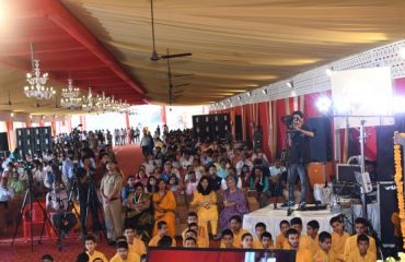 Governor addressing the two-day International Seminar organized at Parmarth Niketan, Rishikesh.