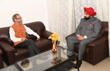 MLA Vikasnagar Shri Munna Singh Chauhan mey with Governor Lt. Gen. Gurmit Singh (Retd).