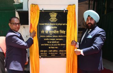 राजभवन नैनीताल सचिवालय के पुनरोद्धार कार्यों का लोकार्पण करते हुए राज्यपाल।