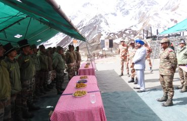 Governor visiting the border villages and Jeolikong areas of Pithoragarh and meeting the residents including Army, ITBP, SSB and BRO jawans.