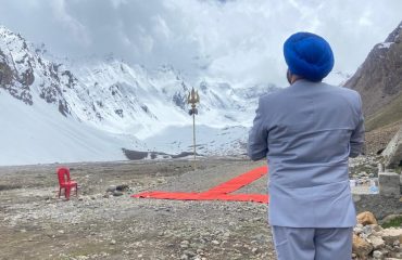 Governor visiting 'Adi Kailash' and 'Om Parvat' during his visit to Pithoragarh district.