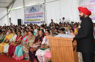 Governor Lt. Gen. Gurmit Singh (retd) addresses the gathering at Sainya Dham, located in Guniyal village, Dehradun.