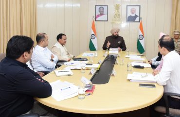 Governor Lt. Gen. Gurmit Singh (Retd) holds a meeting with Higher Education Minister Dr. Dhan Singh Rawat and higher officials of the government at Raj Bhawan regarding inclusion of Sanskrit education under Higher Education Department.