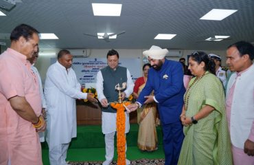 Governor Lt. Gen. Gurmit Singh (Retd) inaugurates the newly constructed library and new website of Uttarakhand Legislative Assembly.