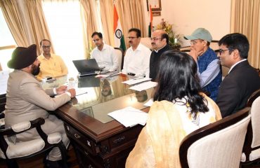 Governor Lt. Gen. Gurmit Singh (Retd) in a meeting with officers regarding the proposed Investors Summit in December.