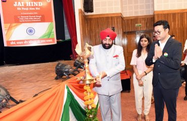 Governor Lt. Gen. Gurmit Singh (Retd) inaugurates the program “Jai Hind… Ek Fauji Aisa Bhi” by lighting the lamp at Raj Bhawan Auditorium.