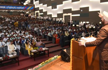 अखिल भारतीय प्रश्नोत्तरी प्रतियोगिता ‘‘यू-जीनियस 2.0’’ कार्यक्रम को संबोधित करते हुए राज्यपाल लेफ्टिनेंट जनरल गुरमीत सिंह (से नि)।