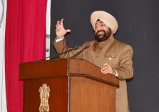 Governor Lt. Gen. Gurmeet Singh (Retd) addresses the “Science of Joyful Living” seminar.;?>