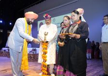 Governor Lt Get Gurmit Singh (Retd) and Cabinet Minister Satpal Maharaj inaugurate the Uttarakhand Folk Dance Cultural Program by lighting the lamp at Himalayan Cultural Centre, Garhi Cantt.;?>