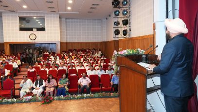 Governor Lt Gen Gurmit Singh (Retd) addresses the program.