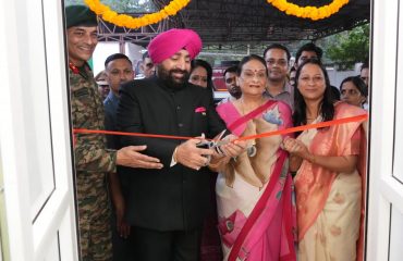 Governor Lt Gen Gurmit Singh (Retd) inaugurates the program organized in Garhi Cantt by cutting the ribbon.