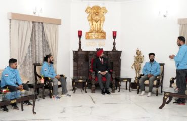 Team members of Adventure Sports Association of Uttarakhand meeting Governor Lt Gen Gurmit Singh (Retd).