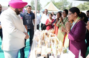 Governor Lt Gen Gurmit Singh (Retd) inspects the stalls of self-help groups.