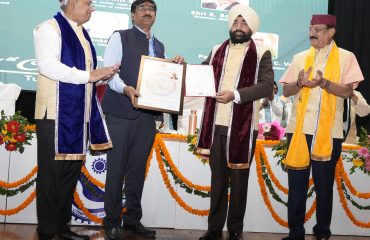 Governor Lt Gen Gurmit Singh (Retd) honors ISRO Chairman Shri S. Somnath and retired professor IIT Kanpur Prof. HC Verma with honorary degrees.