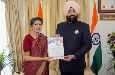 H.N.B. Vice Chancellor Prof. Annapurna Nautiyal paid a courtesy call on the Governor.