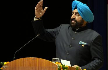 ‘‘वर्ल्ड ट्रॉमा सप्ताह-2023’’ कार्यक्रम को संबोधित करते हुए राज्यपाल लेफ्टिनेंट जनरल गुरमीत सिंह (से नि)।