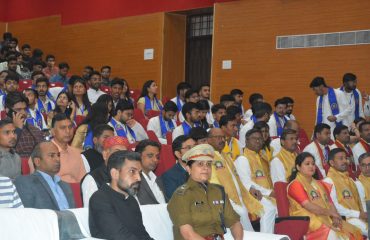 कार्यक्रम को संबोधित करते हुए राज्यपाल लेफ्टिनेंट जनरल गुरमीत सिंह (से नि)।