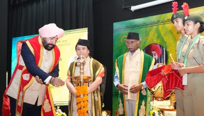 Governor Lt Gen Gurmit Singh (Retd) inaugurates the fourth convocation ceremony of Doon University by lighting the lamp.