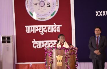 कार्यक्रम को संबोधित करती हुईं राष्ट्रपति श्रीमती द्रौपदी मुर्मु।