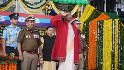 President Smt. Draupadi Murmu along with the Governor and Chief Minister takes the salute of the march past on the occasion of a program organized at Police Line, Dehradun.