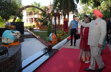 President Smt. Draupadi Murmu along with the Governor inspect the rock garden in the Shiva temple complex.