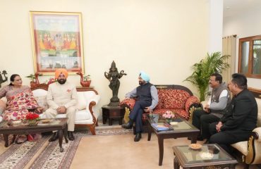 Governor Lt Gen Gurmit Singh (Retd) meets senior officials of the state at Raj Bhawan and congratulates his family members on Diwali.