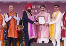 Governor Lt Gen Gurmit Singh (Retd) conferring the Ph.D. title on the holder.;?>