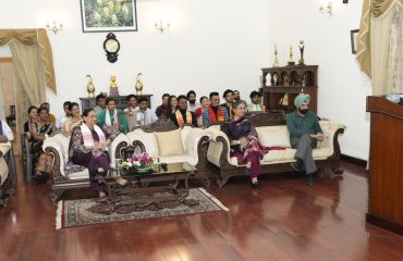 असम प्रदेश के राज्य स्थापना दिवस के अवसर पर आयोजित कार्यक्रम को संबोधित करते हुए राज्यपाल।